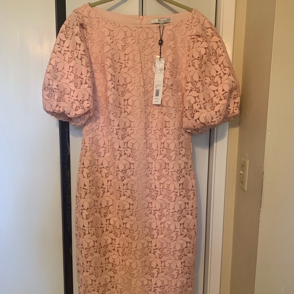 Badgley Mischka guipure lace puff sleeve sheath